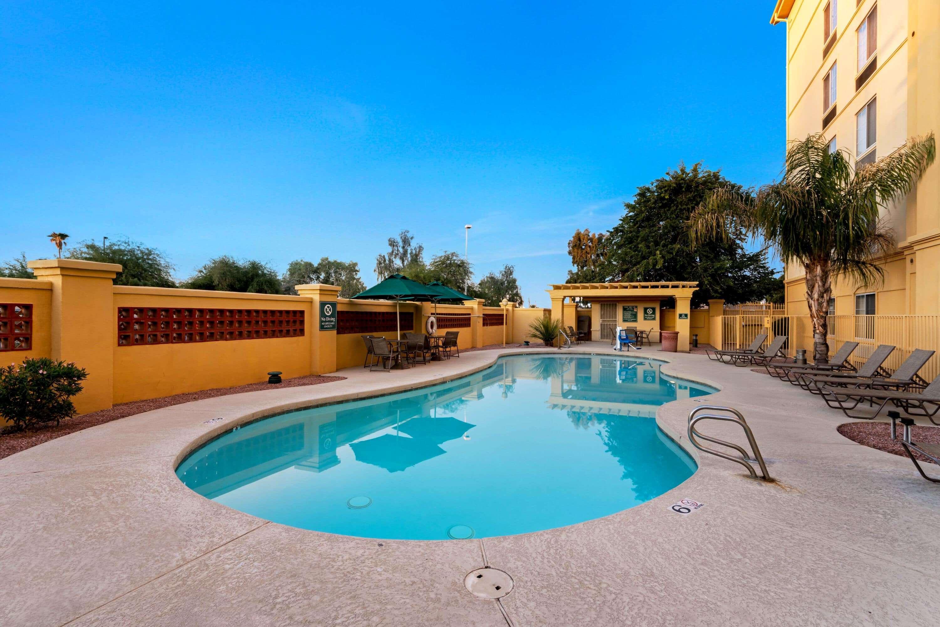 La Quinta By Wyndham Mesa Superstition Springs Hotel Exterior foto